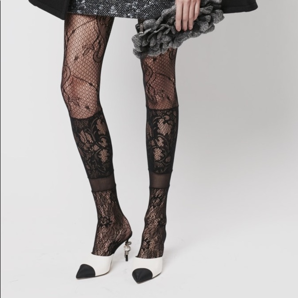 Chanel FW2016 Lace Tights